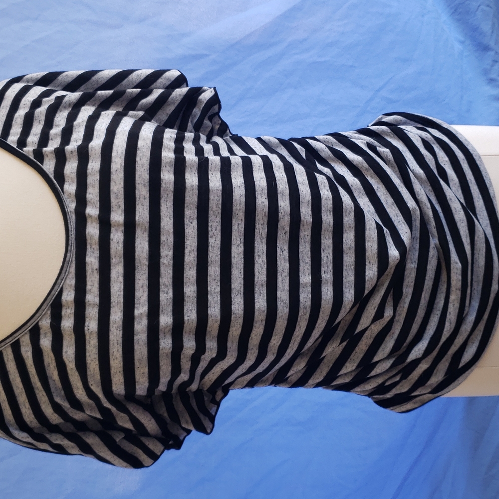 JKLA California brand black grey striped shirt.  Size medium